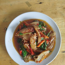กระเพราเป็ดโอชา