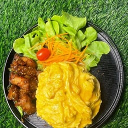 ไก่ตะเกียบทอดน้ำปลา(ลุงนก)Vs เฮียไมค์ข้าวหมูทอดไก่ทอดน้ำ เฮียไมค์ข้าวหมูทอดไก่ทอดน้ำปลาคั่วพริกสด ศรีราชาไนท์มาร์เก็ต