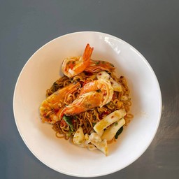 ผัดมาม่า