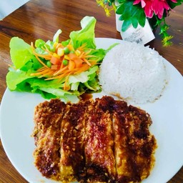 ข้าวหมูทอด