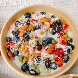 โอเวอร์ไนท์โอ๊ตธัญพืชผลไม้รวม