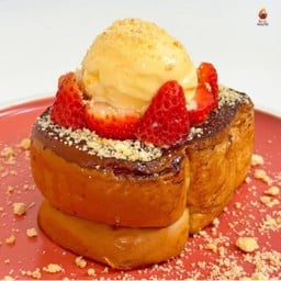 สตอเบอรรี่โทสต์