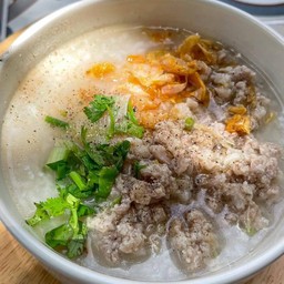 ข้าวต้มหมูสับ