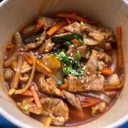 หมูสันคอผัด ซอสโคชูจัง