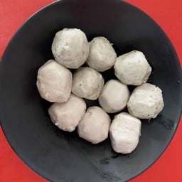 ลูกชิ้นเอ็นหมูลวก(10ลูก=55บาท)