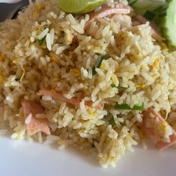 ข้าวผัดแฮม