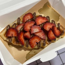 ครอฟเฟิล นูเทลล่า สตอเบอร์รี่