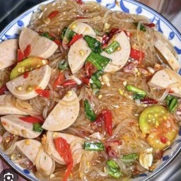 ตำเส้นเล็กหมูยอ