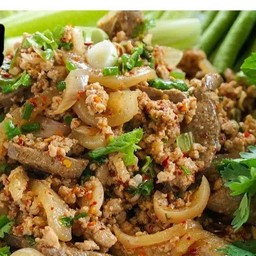 สายลมไก่ย่างแสนสุข