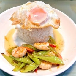 ผัดพริกหยวกกุ้ง+ไข่ดาว ราดข้าว
