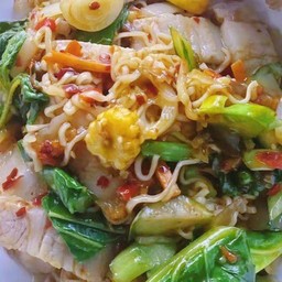 มาม่าผัดขี้เมา