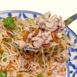 ครัวในหอ - ประชาชื่น
