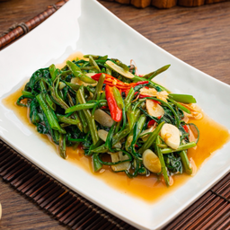 ผักบุ้งไฟแดง