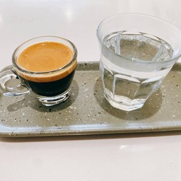 เอสเพรสโซ ร้อน