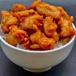 ข้าวไก่คาราเกะซอสหัวหอมชีส