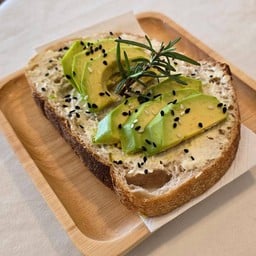 ขนมปังซาวโดร์ อะโวคาโด ครีมชีส