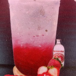 สตอเบอรี่โซดา