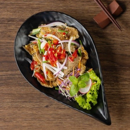 ยำปลาสลิดทอดกรอบ