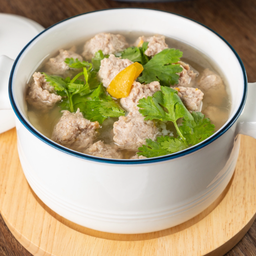 แกงจืดเกี้ยมบ๊วยหมูสับ