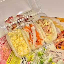 แซนวิชพัฟ  3 ชิ้น (เลือกไส้ได้)