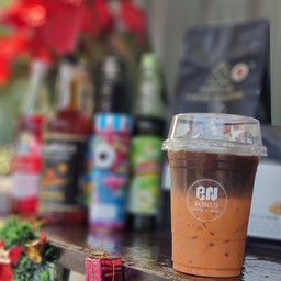 ชาไทย+ช็อตกาแฟ
