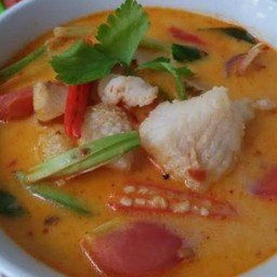 ต้มยำปลาดอลลี่น้ำข้น