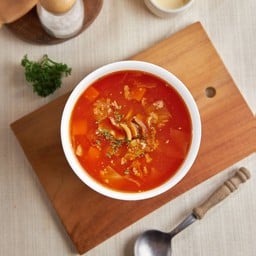 ซุปมินิสโตรเน่