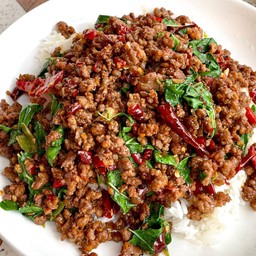 กะเพราเนื้อ