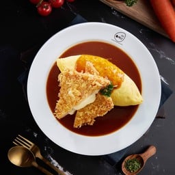 ข้าวห่อไข่หน้าแฮมสอดไส้ชีสทอดราดซอสเดมิกลาส