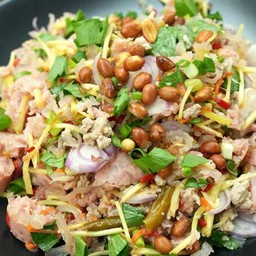 ยำแหนม สด!!