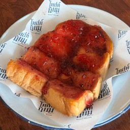 ขนมปังปิ้ง Mixed Berry Spread