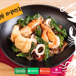 เส้นใหญ่ผัดกะเพรา ทะเล