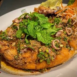 น้ำตกปลาช่อน ตัว