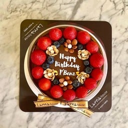 Strawberry & Nutty on 2 pound larna cake