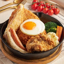 ข้าวผัดอเมริกันสไตล์โอมุ