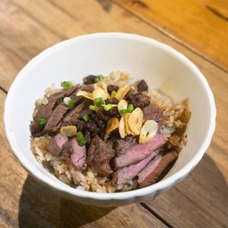 ข้าวผัดมันเนื้อพิคานย่า