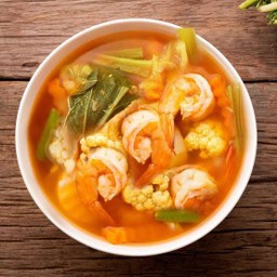 แกงส้มผักรวมกุ้ง