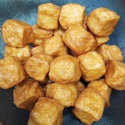 จุ๊บแจงลูกชิ้นทอดน้ำจิ้มแซ่บ หน้าเซเว่นชุมชนดอนเมือง2