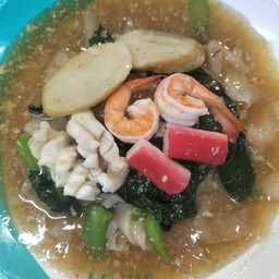 ราดหน้าทะเล [ราดหน้า นำชัย]