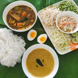 หนมจีน แกงใต้ ครัวยายวี 1