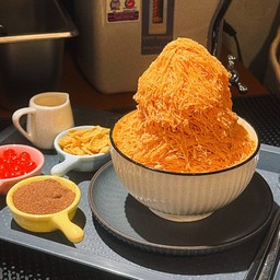 บิงซู (มีหลายรสชาติให้เลือก)