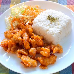 ข้าวหน้าไก่กรอบซอสเกาหลี