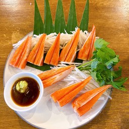 ปูอัดซาซิมิ