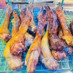 คอเป็ดอบโอ่งชิ้นละ