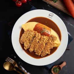 ข้าวห่อไข่หน้าไก่ทอดราดซอสเดมิกลาส