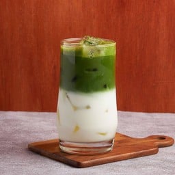 มัทฉะลาเต้เย็น