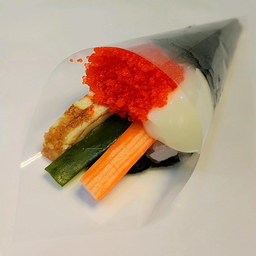 ข้าวห่อกรวยไส้รวม