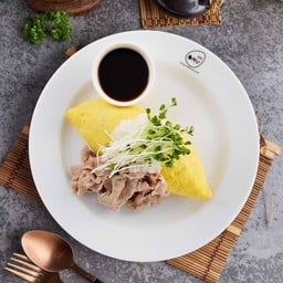 ข้าวห่อไข่หน้าหมูชาบูและหัวไชเท้าฝนราดซอสสไตล์ญี่ปุ่น