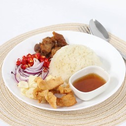 ข้าวขยำหมูทอด ฮา-ว้าว
