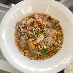 เกาเหลาหมูพิเศษ